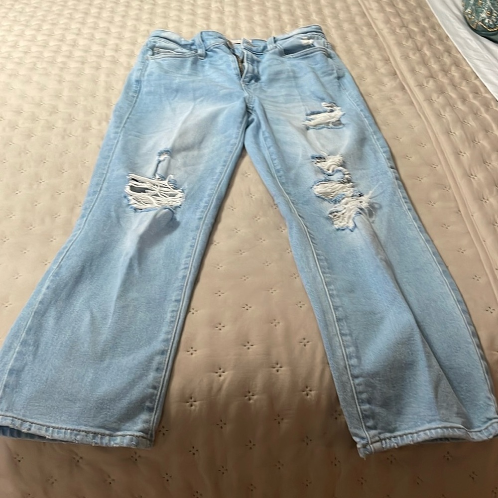 So women’s jeans 9/29w worn twice
